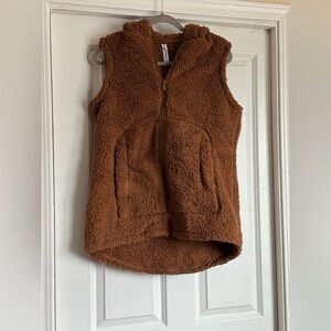 New Color Alien Size Small Solid Brown Hooded Teddy Bear Sherpa Vest